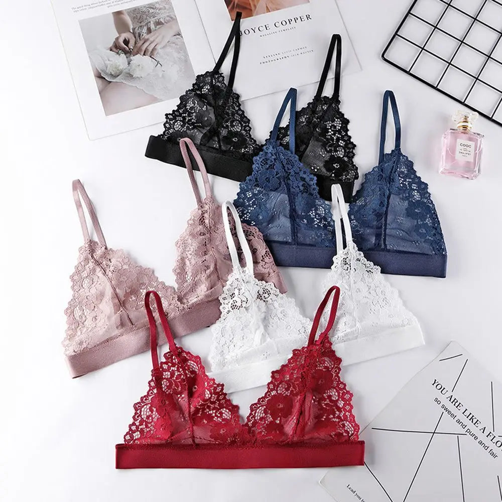 Women's Wire-Free Floral Lace Bralette – Triangle Cup Bra Lace Bralette PLUSH