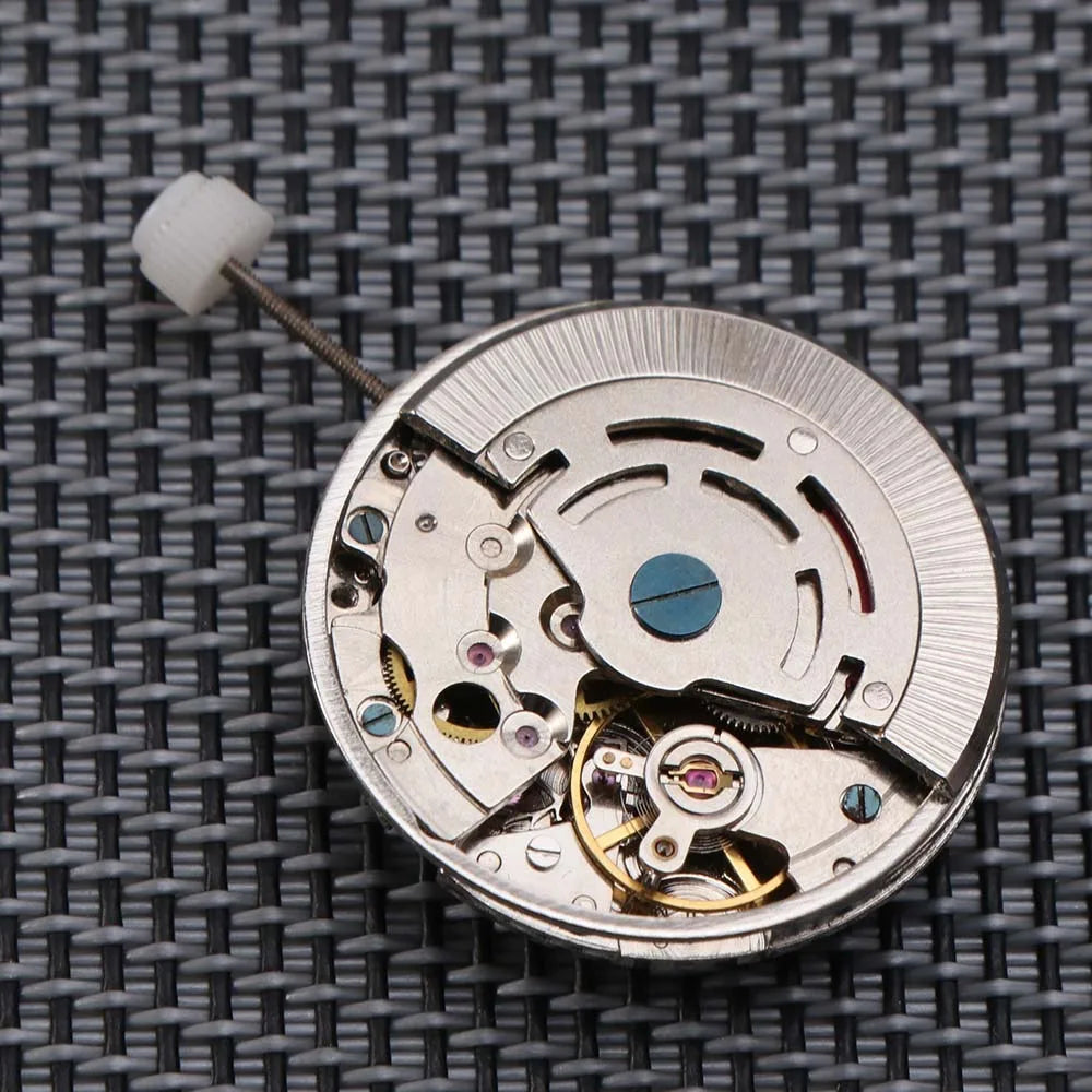 2813 Automatic Watch Movement 3-Hand Single Calendar Replacement Watch Movement PLUSH NO.2813