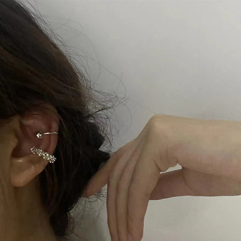Non-Piercing Ear Cuff Clip-On Cartilage Earrings – 2pcs Set Clip-On Earrings PLUSH
