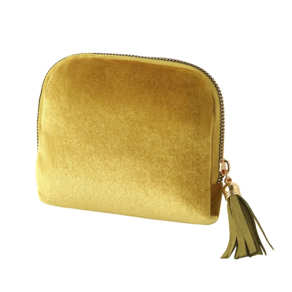 6-Layer Portable Jewelry Storage Bag – Anti-Scratch Zipper Jewelry Storage Bag PLUSH Green