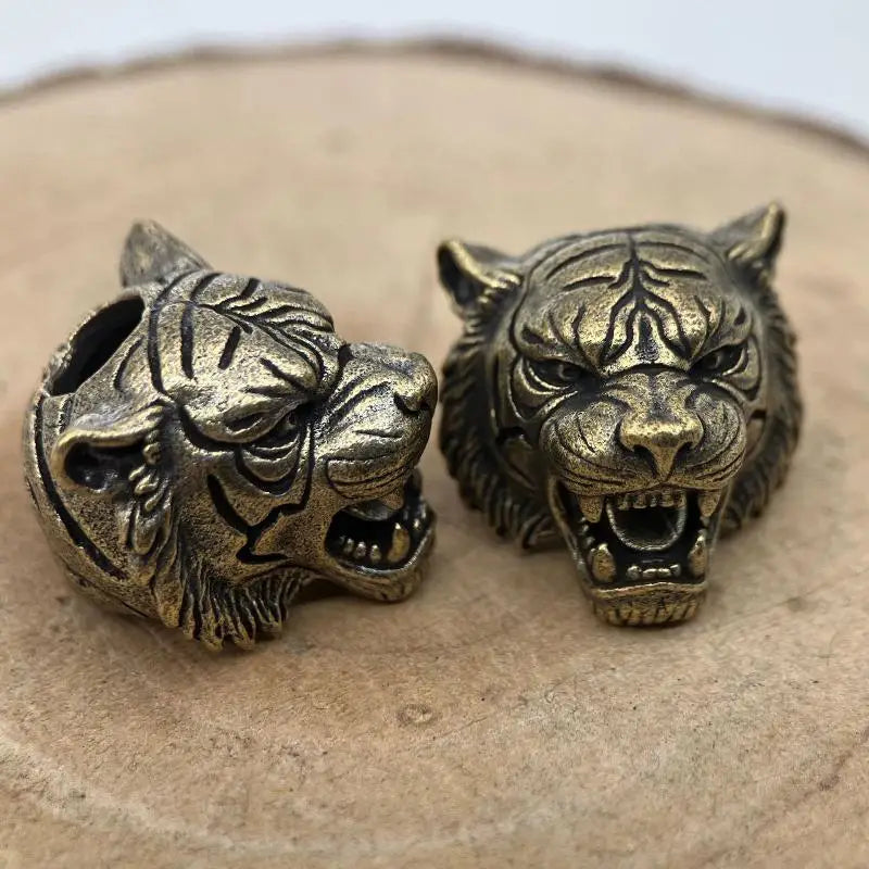 Wolf Head Brass Bead Charm – DIY Paracord & Bracelet Pendant Jewelry Bead Charm PLUSH