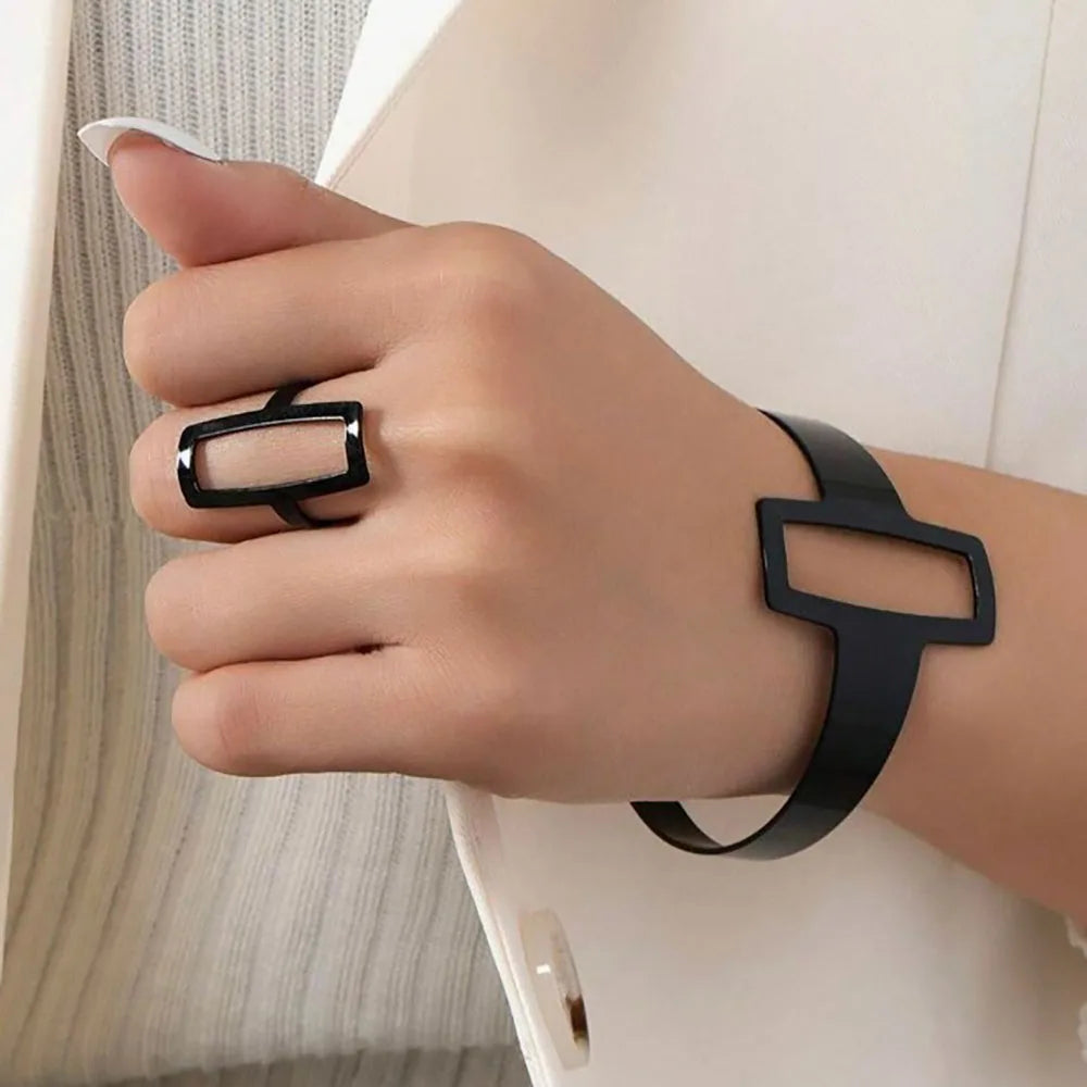 Geometric Hollowed Square Stainless Steel Ring & Bracelet Set Jewelry Set PLUSH