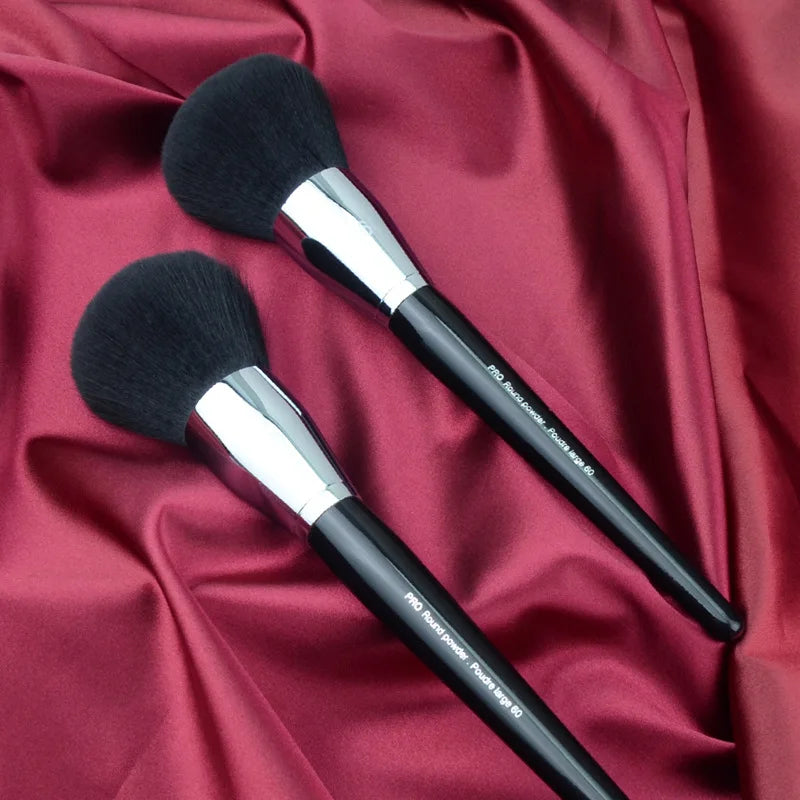 Pro Round Fluffy Powder Brush #60 – Large-Head Makeup Brush Makeup Powder Brush PLUSH