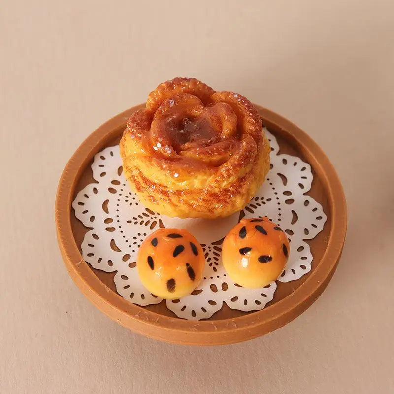 Miniature Coffee & Pastry Set – 1:12 Dollhouse Diorama Decor Dollhouse Accessory Set PLUSH