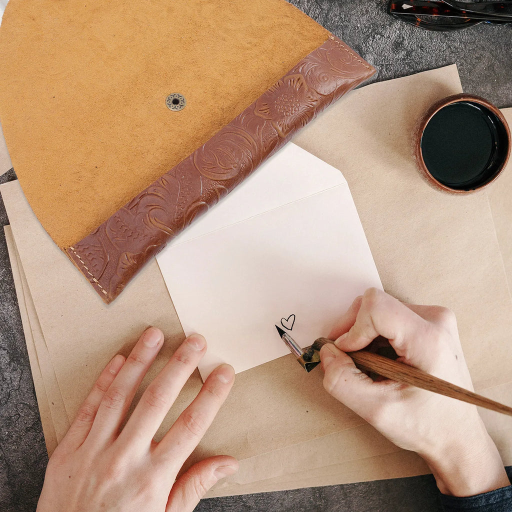 Leather Pen Sleeve for Notebook – Snap Button Pen Holder Leather Pen Sleeve PLUSH
