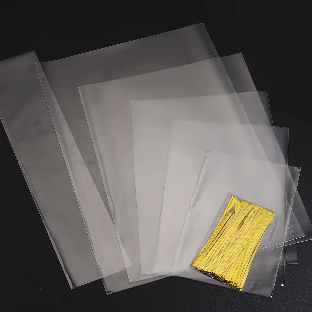 100pcs Transparent Treat Bags with Twist Ties | Cookie & Candy Treat Packaging Bags PLUSH
