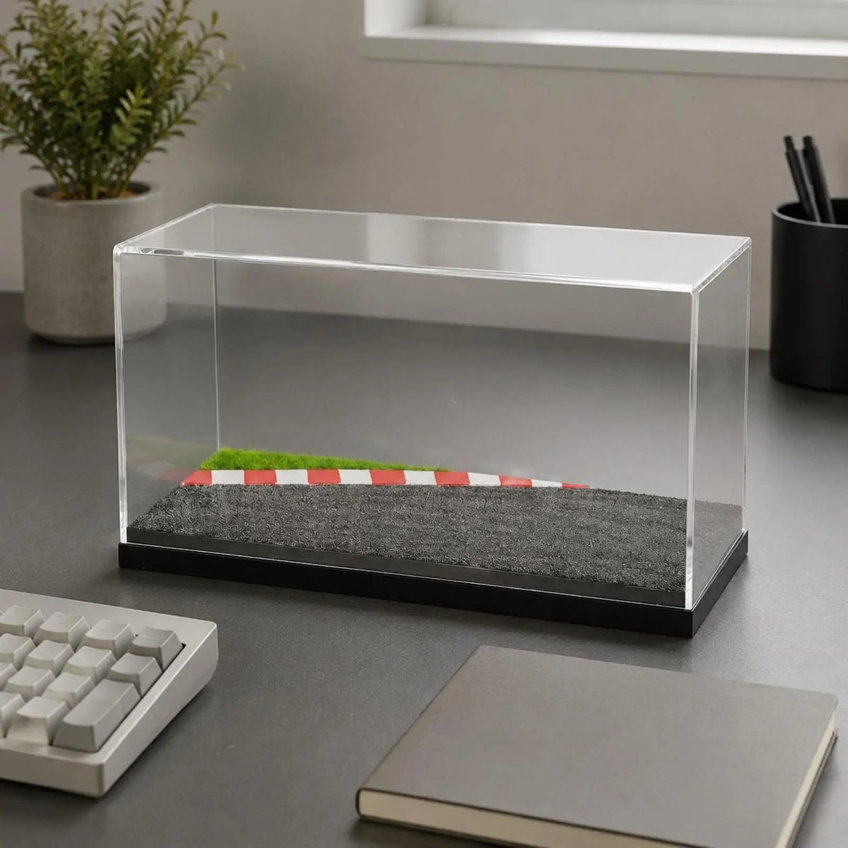 1:64 Scale Car Display Case – Clear Acrylic Showcase Box Model Car Display Case PLUSH