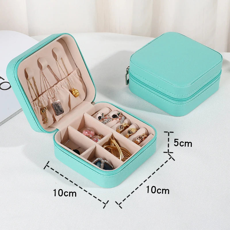 Portable Travel Jewelry Organizer Box – PU Leather Zipper Case Jewelry Organizer Box PLUSH