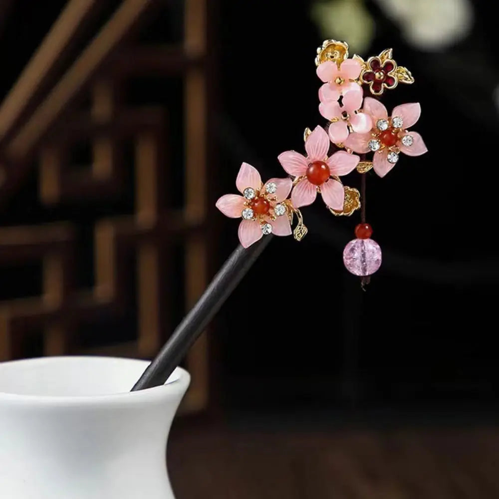 Wooden Chinese Hair Stick Vintage Flower Tassel Hairpin Fork Hair Stick Hairpin PLUSH