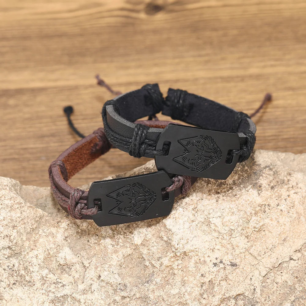 Men's Retro Wolf Charm Leather Bracelet – Adjustable Black Leather Charm Bracelet PLUSH