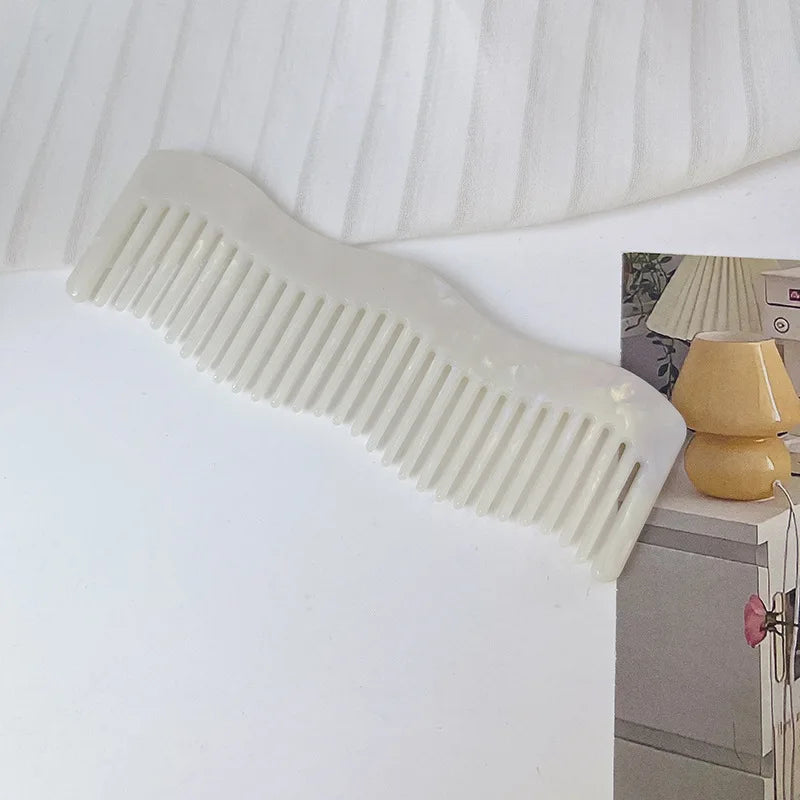 Wavy French Acetate Hair Comb – Anti-Static & Portable Acetate Hair Comb PLUSH 5
