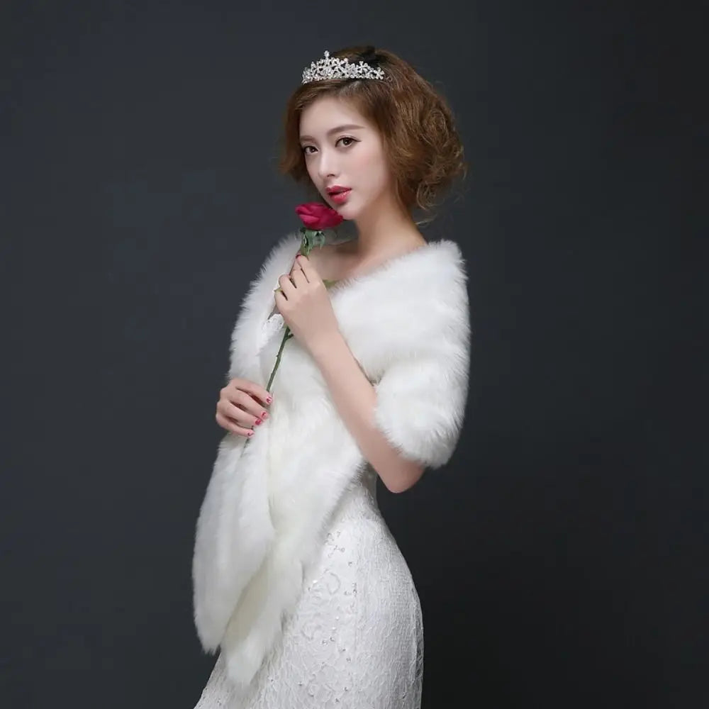Luxury Faux Fur Bridal Shawl | White Wedding Wrap 175cm Bridal Fur Shawl PLUSH