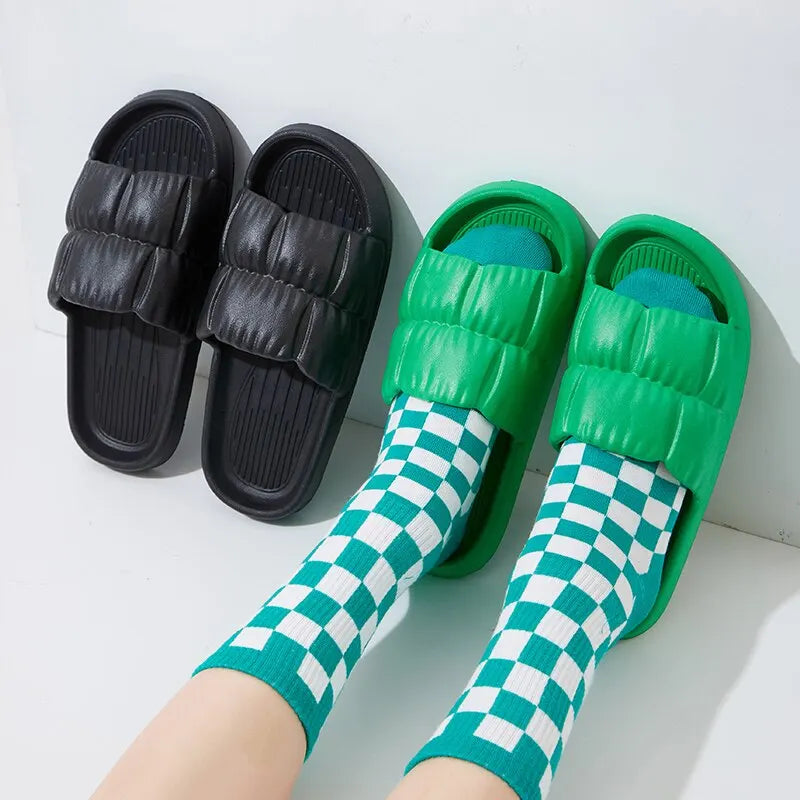 Women's Cloud Slippers Thick Platform EVA Flip Flops Unisex Platform Flip Flops PLUSH