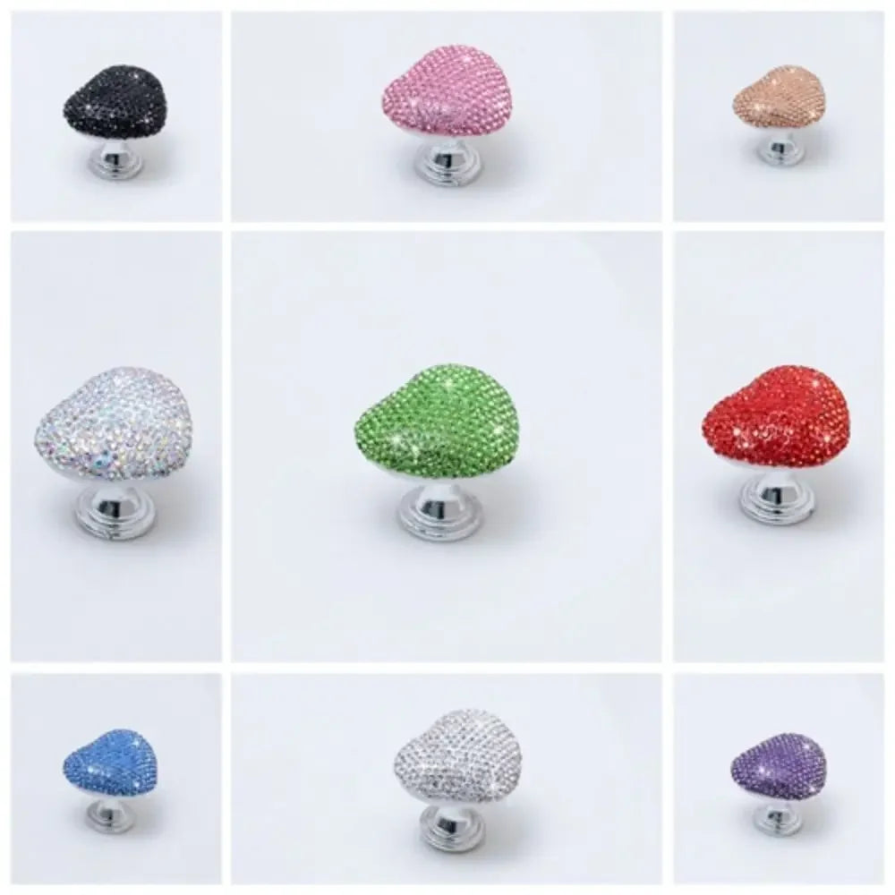 Heart-Shaped Toilet Flush Button Aid – Manicure Protector Toilet Button Aid PLUSH