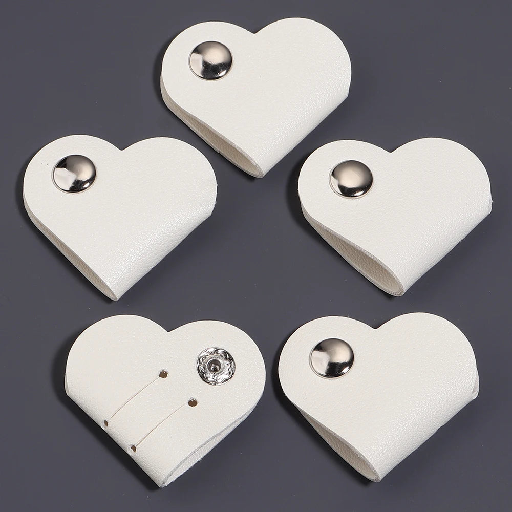 5pcs Heart PVC Cable Clips – Cord & Wire Organizer Holder Cable Organizer Clips PLUSH beige