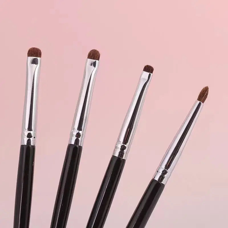 PLUSH Horse Hair Eye Detail Brush – Precision Eye Makeup Eye Makeup Brush PLUSH