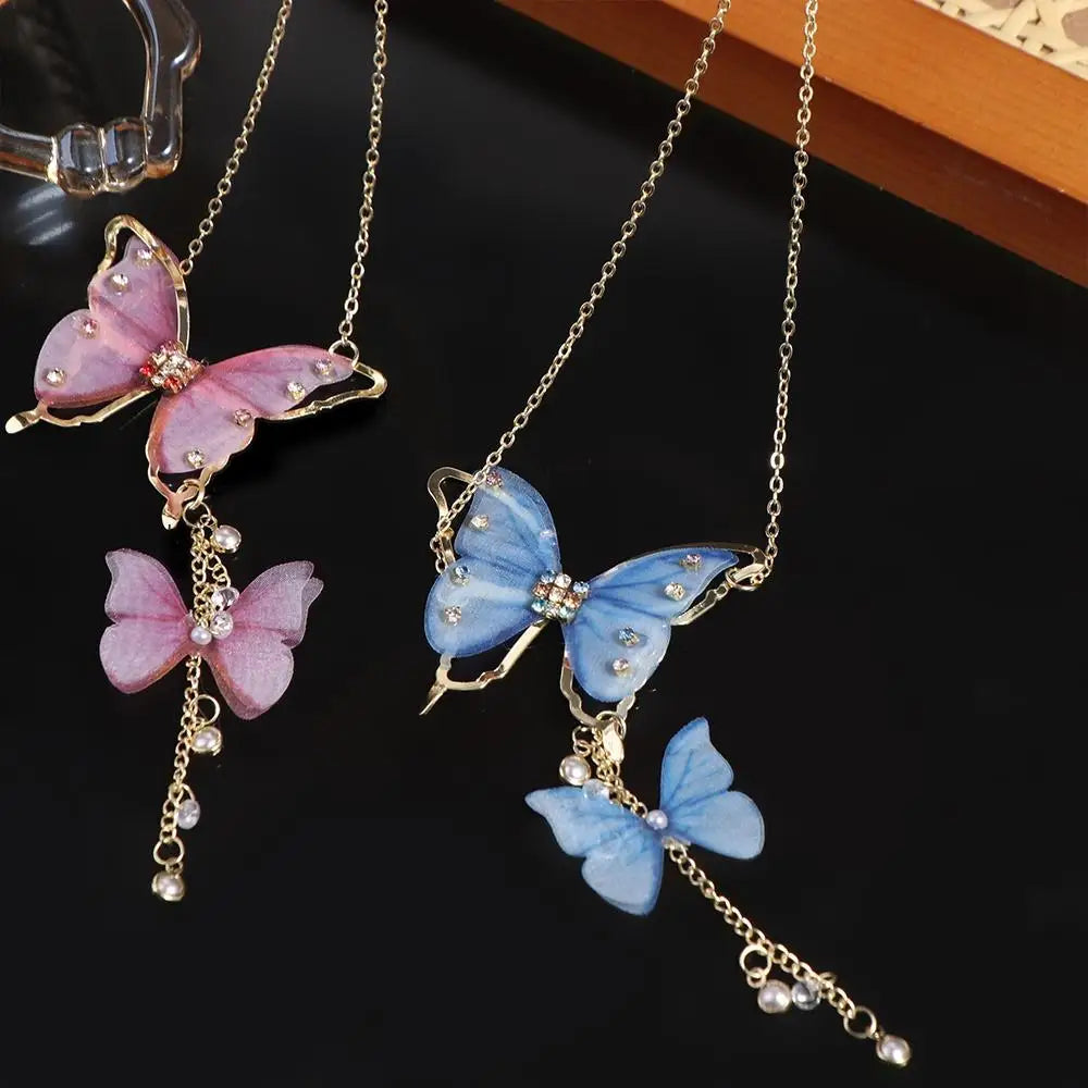 Tulle Butterfly Pendant Necklace – Rhinestone Pearl Korean Style Pendant Necklace PLUSH