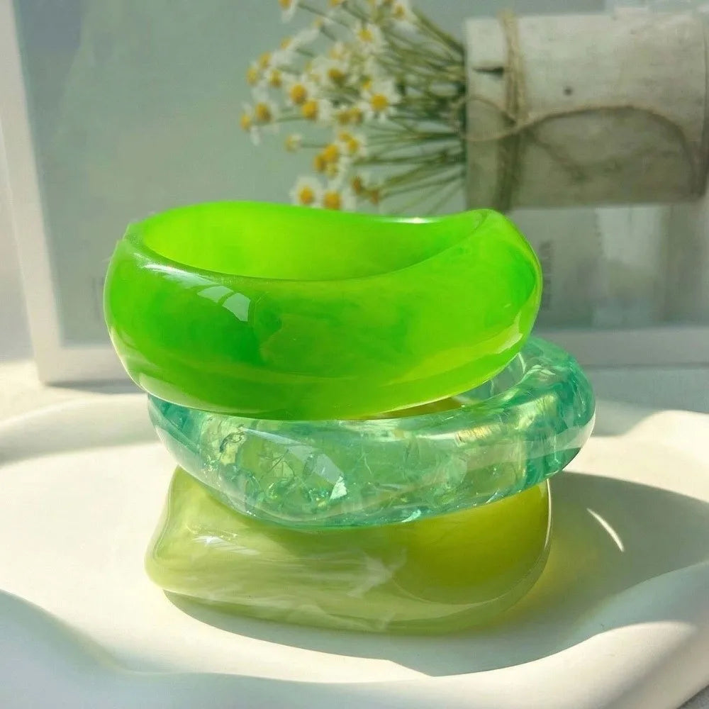Translucent Resin Bangles – Gradient Marbled Chunky Cuffs Resin Bangle Bracelet PLUSH Light Green