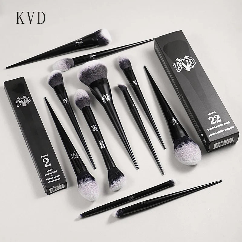 Kat Von D KVD Makeup Brush Set – Full Face & Eye Kit Makeup Brush Set PLUSH