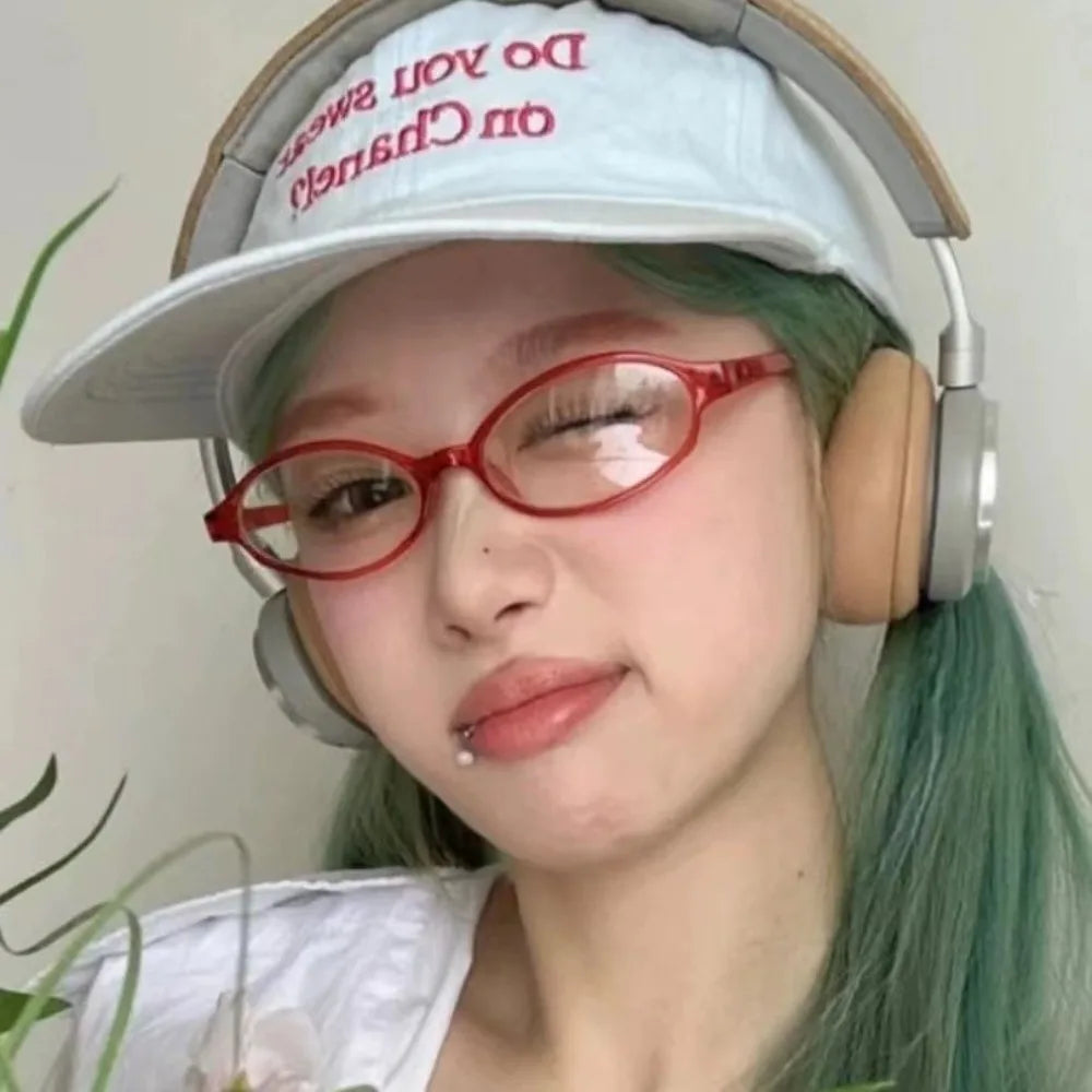 Y2K Blue Light Blocking Oval Glasses – Retro Unisex Eyewear Blue Light Glasses PLUSH Red