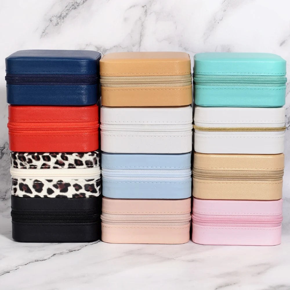 Square PU Leather Zipper Jewelry Box – Travel Organizer Pouch Jewelry Storage Box PLUSH