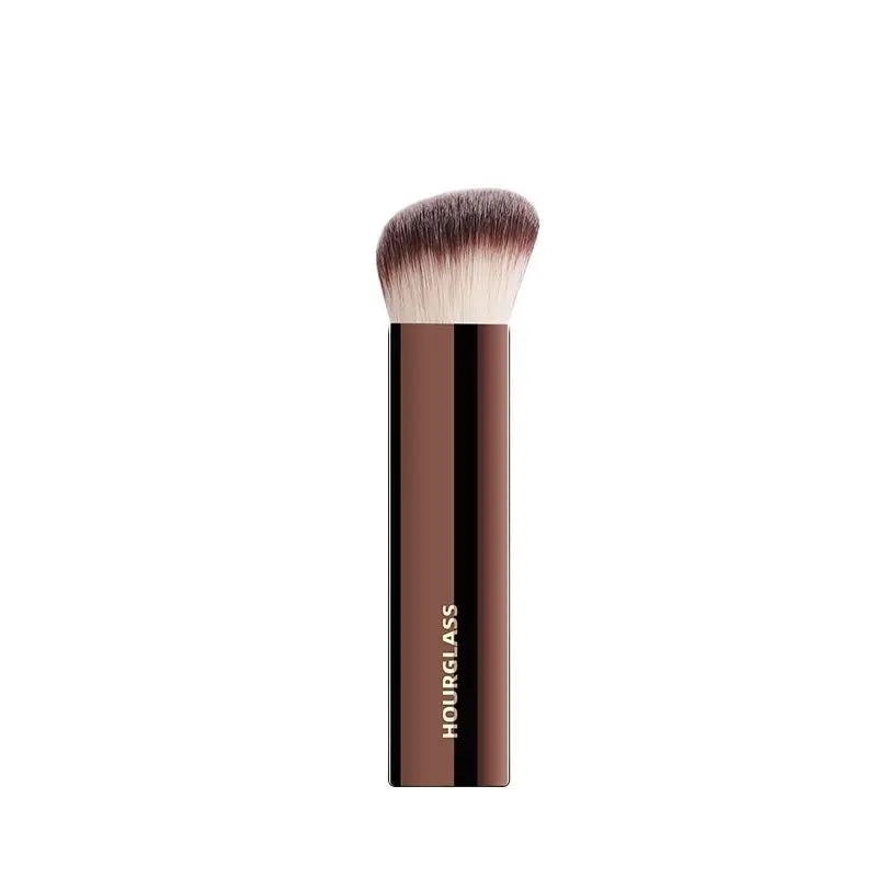 Hourglass No.20 Vanish Seamless Foundation Brush – Soft Fiber Foundation Makeup Brush PLUSH black
