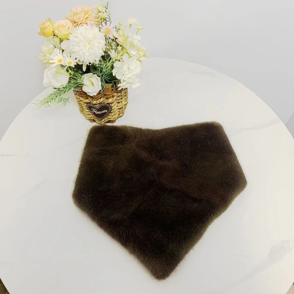 Women's Plush Triangle Scarf – Leopard Print Faux Fur Neck Warmer Plush Triangle Scarf PLUSH Style C
