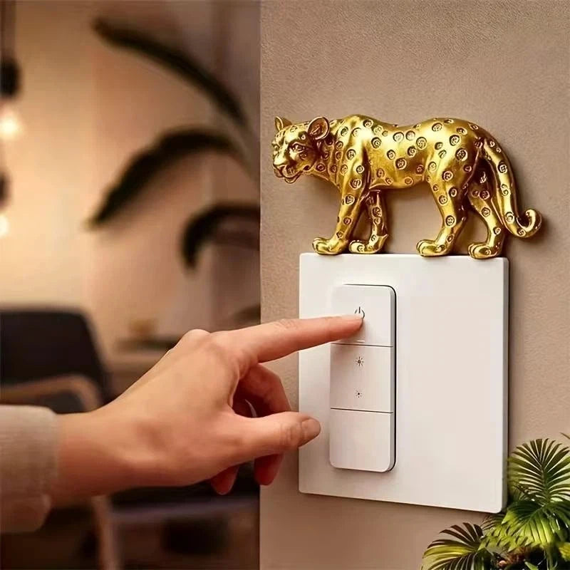 Leopard Resin Light Switch Decoration – Self-Adhesive Wall Decor Wall Switch Decor PLUSH