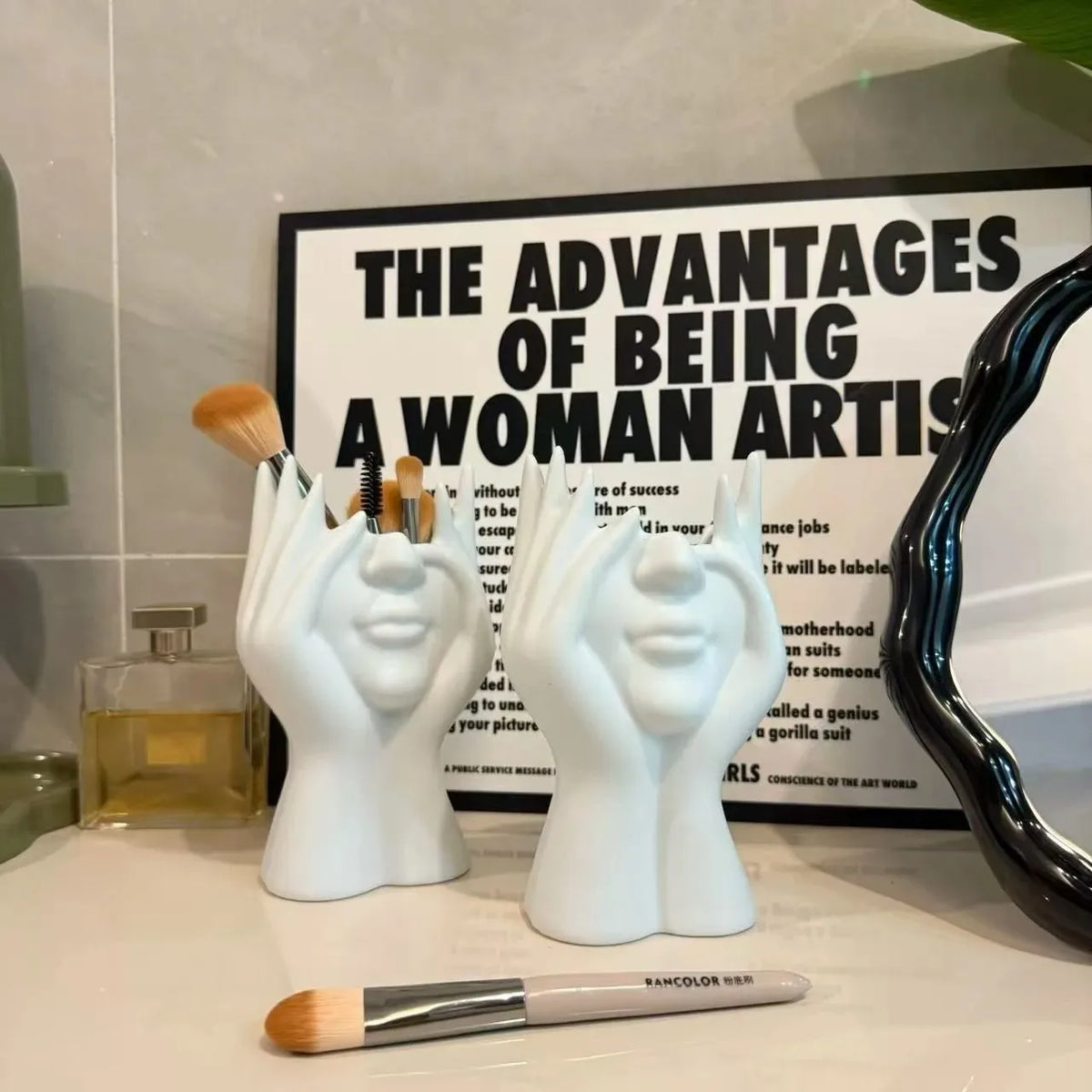Human Body Art Pen & Makeup Brush Holder – Desk Organizer Desktop Organizer PLUSH