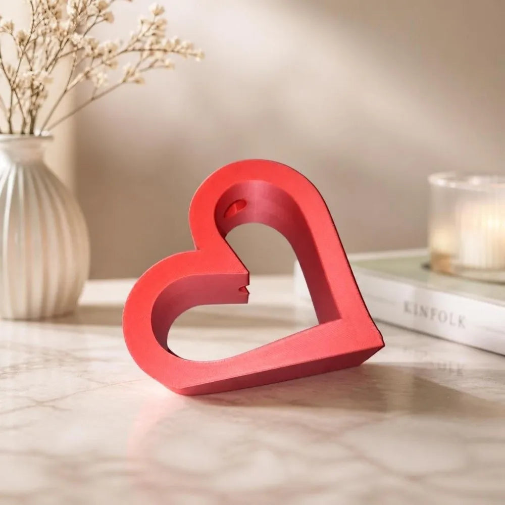 3D Printed Heart Shaped Flower Vase – Hollowed Rose Holder Decorative Flower Vase PLUSH