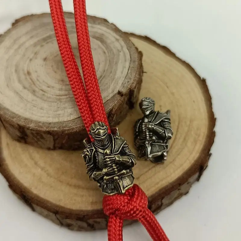 Wolf Head Brass Bead Charm – DIY Paracord & Bracelet Pendant Jewelry Bead Charm PLUSH
