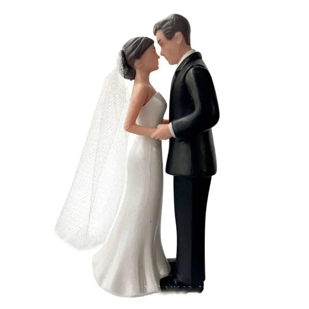 Bride & Groom Wedding Cake Topper – Elegant PVC Figurines Wedding Cake Topper PLUSH