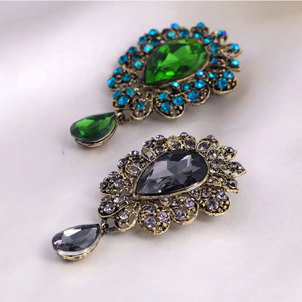 Water Drop Rhinestone Brooch Pin – Elegant Crystal Corsage Rhinestone Brooch Pin PLUSH