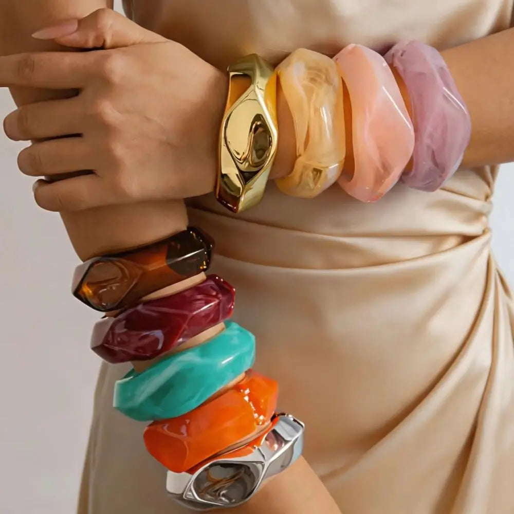 Irregular Acrylic Cuff Bangles – Colorful Vintage Open Design Acrylic Cuff Bangle PLUSH