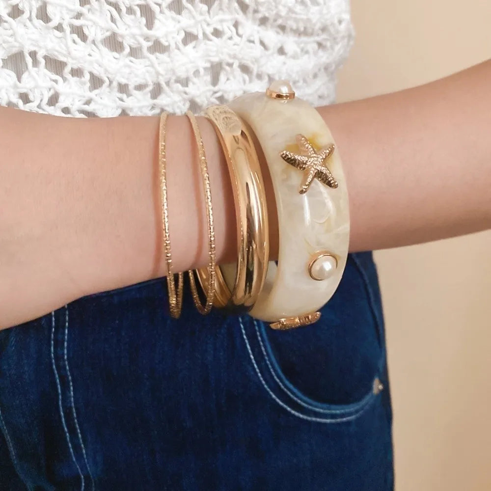 4pcs Starfish Conch Shell Bangle Set – Ocean Vacation Jewelry Bangle Bracelet Set PLUSH