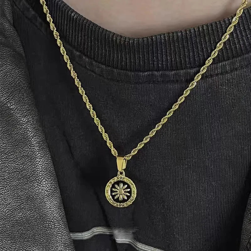 Vintage Sunflower Pendant Necklace – Titanium Steel Hip Hop Pendant Necklace PLUSH