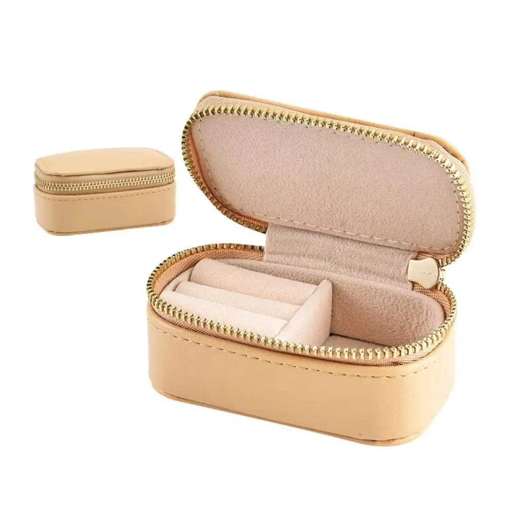 Vintage Mini PU Leather Jewelry Box – Travel Organizer Case Jewelry Organizer Box PLUSH