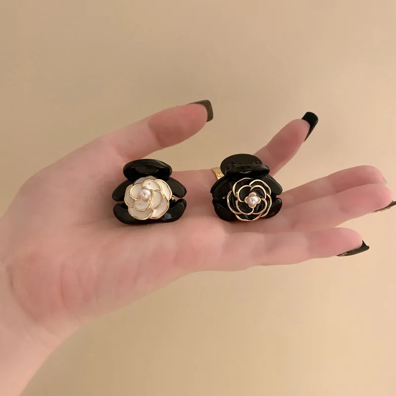 Black Camellia Mini Hair Claw Clip – Elegant Floral Hairpin Hair Claw Clip PLUSH