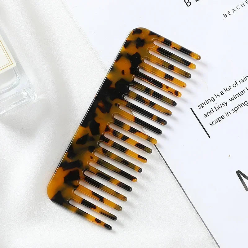 Wide Tooth Acetate Hair Comb – Anti-Static Styling Massage Hair Styling Comb PLUSH dm