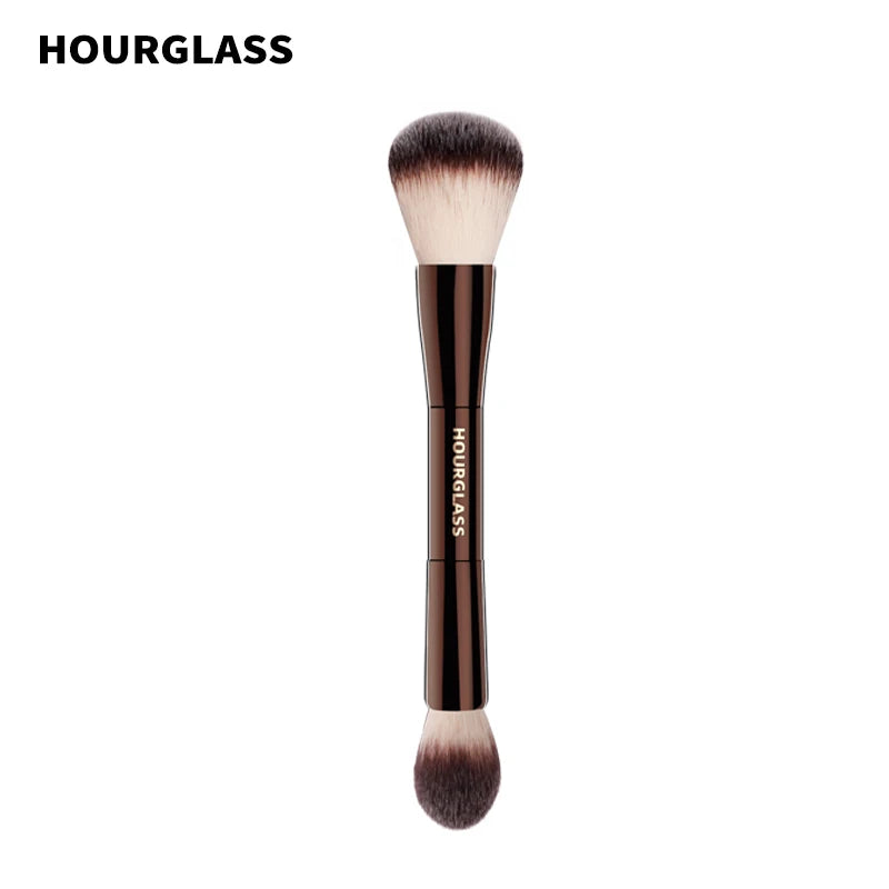Hourglass No.17 Lighting Edit Dual-Head Highlight Brush Highlight Makeup Brush PLUSH