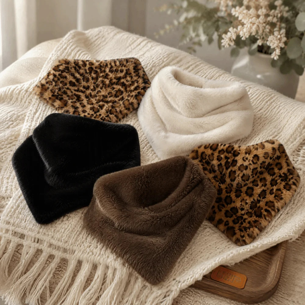 Women's Plush Faux Fur Triangle Scarf – Leopard Print Neck Warmer Plush Triangle Scarf PLUSH