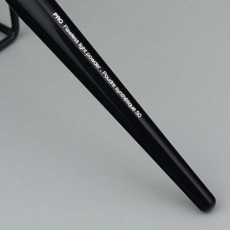 PRO Tapered Powder Makeup Brush #50 – Blush & Setting Brush Makeup Brush PLUSH