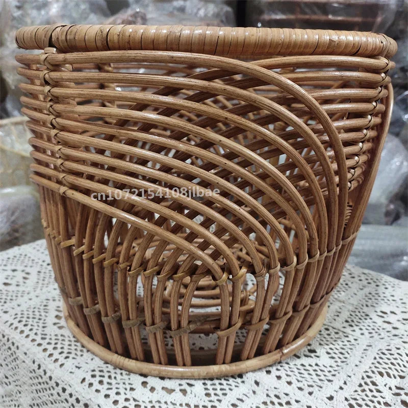 Newborn Rattan Basket Chair Photography Prop – 0-6M Infant Newborn Photography Prop PLUSH