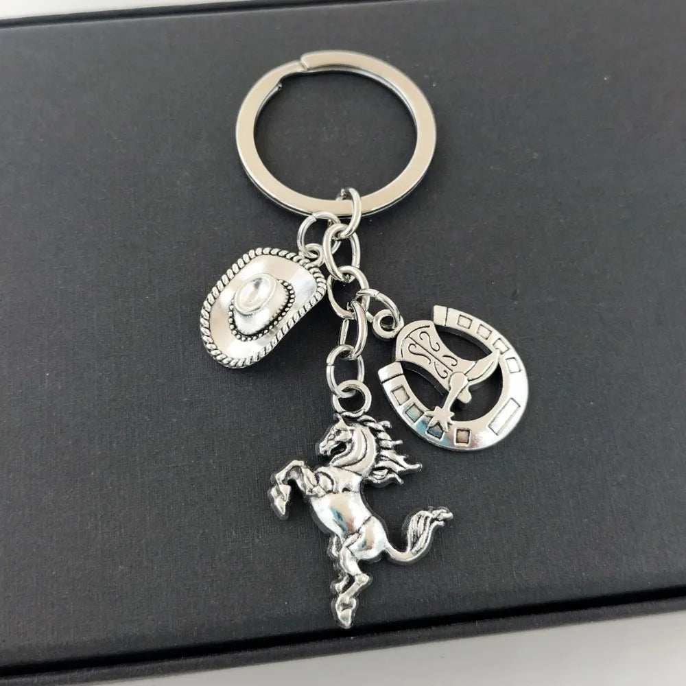Vintage Running Horse Pendant Keychain – Silver Metal Keyring Metal Keychain PLUSH