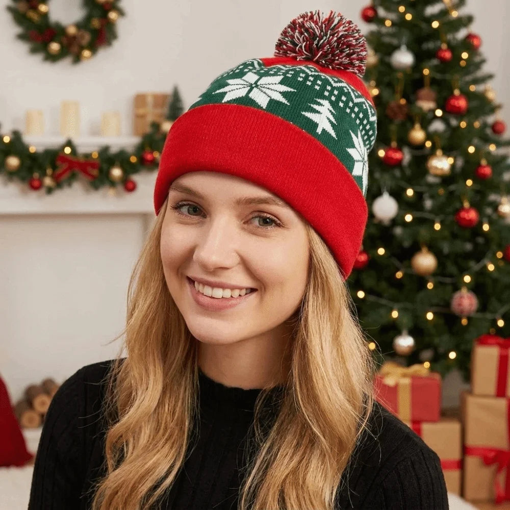 Christmas Snowflake Knitted Beanie Hat – Festive Jacquard Knitted Beanie Hat PLUSH