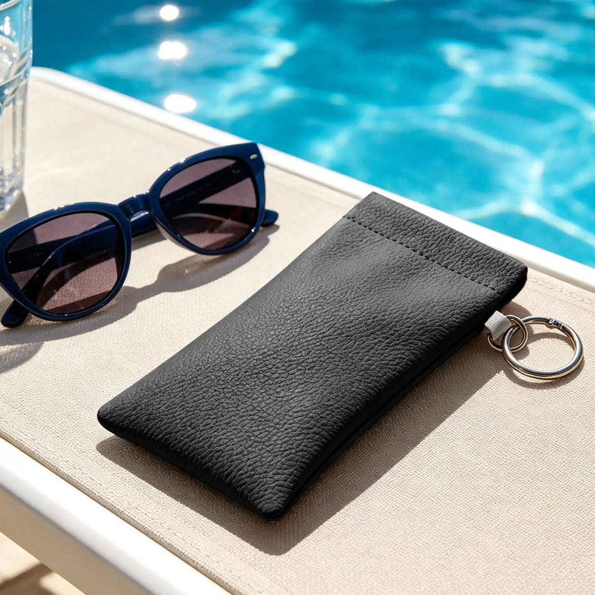 Portable PU Leather Sunglass Case with Clip & Magnetic Close Eyeglass Case PLUSH