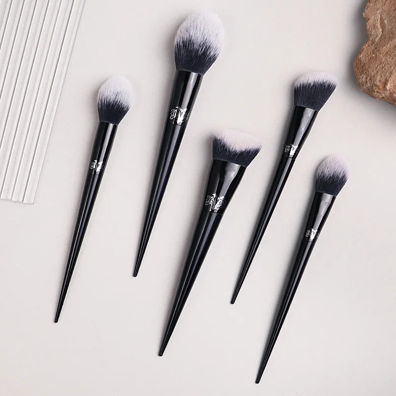 Kat Von D KVD Makeup Brush Set – Full Face & Eye Kit Makeup Brush Set PLUSH