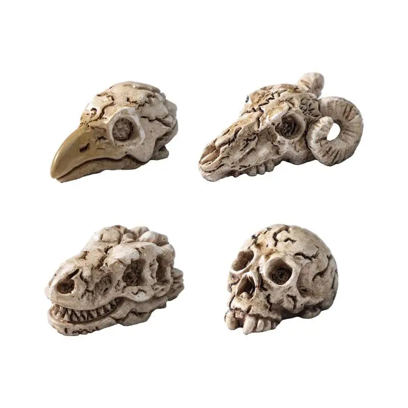Mini Halloween Crow Skull Ornaments 5pcs – Gothic Resin Decor Halloween Figurine Set PLUSH