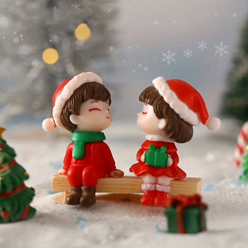 Mini Christmas Couple Resin Figurines – DIY & Wedding Decor Resin Figurine PLUSH QL-1