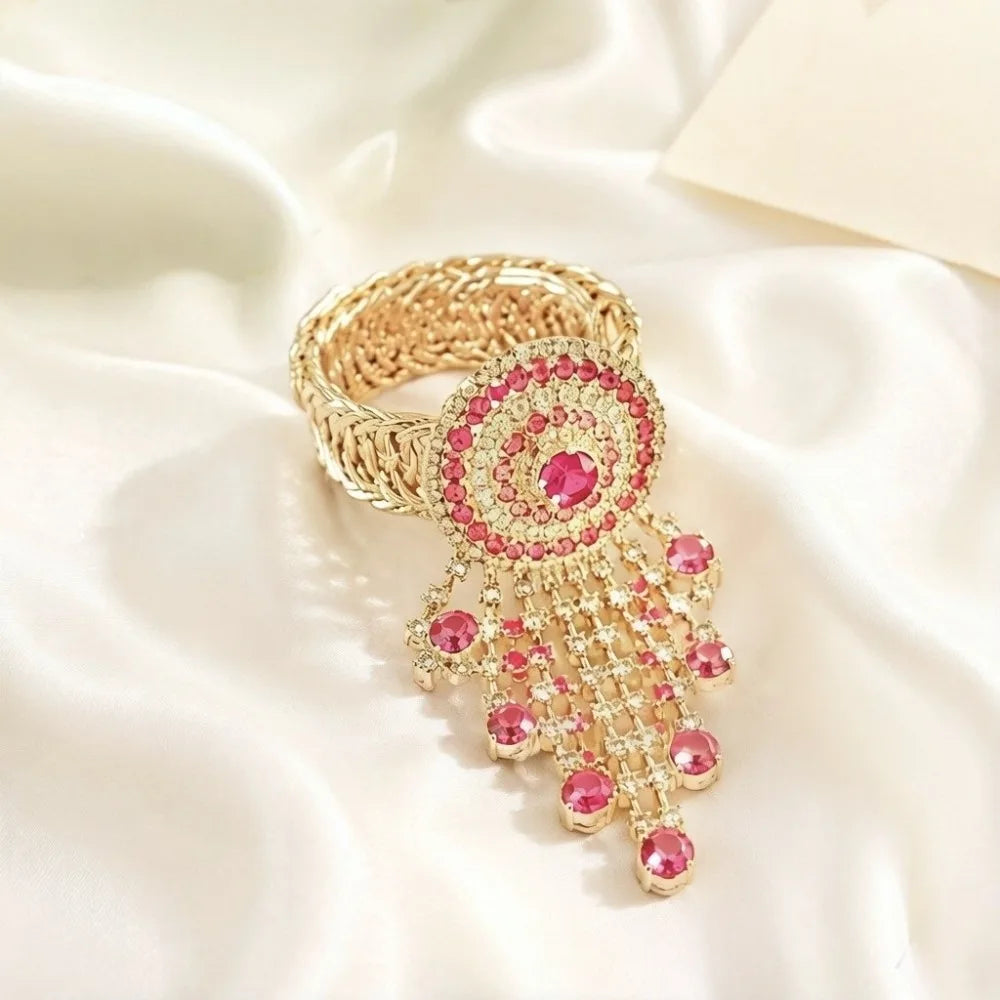 Luxury Rhinestone Beaded Pet Necklace for Rabbit, Duck & Goose Pet Necklace PLUSH